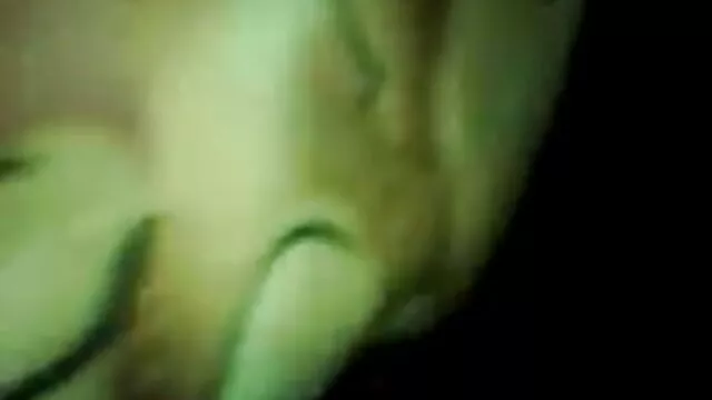 Porno gratuit sans inscription  Une mauvaise pièce a payé son porno gratuit pere fille cou