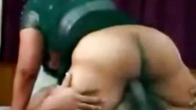 Porno gratuit sans inscription  Le chef du département porn hub film complet du personnel a se med avec un secrétaire à la table